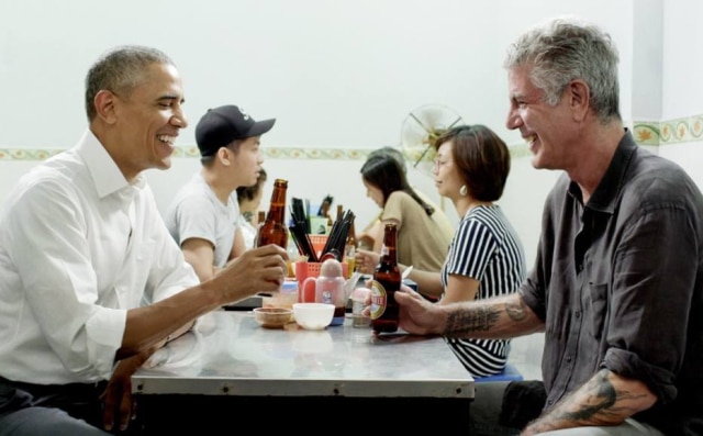 Anthony Bourdain recebe o então presidente Barack Obama em um dos episódios de 'Parts Unknown'