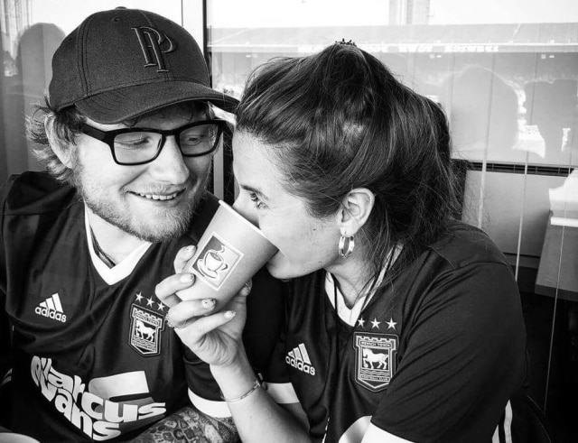Instagram / @teddysphotos Ed Sheeran e Cherry Seaborn.