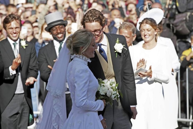 Danny Lawson/PA via AP Ellie Goulding se casou com o vendedor de arte Caspar Jopling, de 27 anos