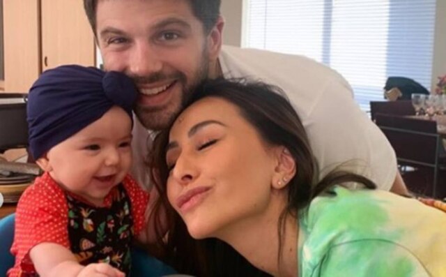 Instagram / @sabrinasato Após revelar diagnóstico de covid-19, Sabrina Sato disse que ela, Duda Nagle e a filha Zoe estão bem de saúde