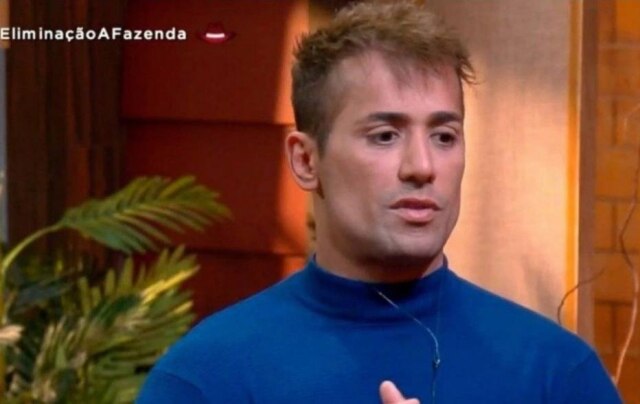 Twitter/ @afazendarecord Tiago Piquilo durante a roça em 'A Fazenda 13'