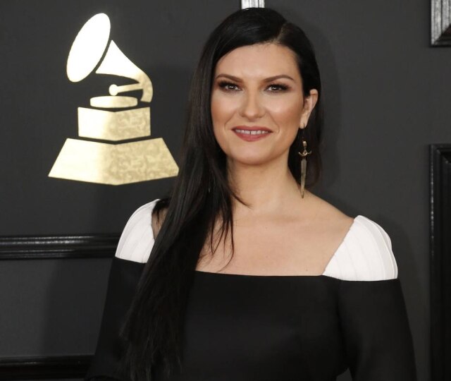 Mario Anzuoni/Reuters Laura Pausini começa nova turnê em julho e fará quatro apresentações no Brasil em agosto.
