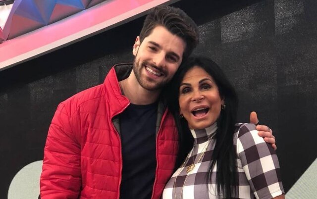 Instagram / @mariagretchen DJ Alok e Gretchen.