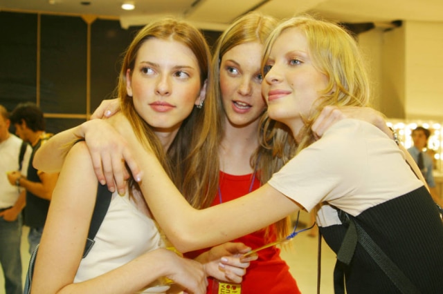 LUCIANA PREZIA/AE Adriana Coye, Carol Trentine e Renata Klem em 2003