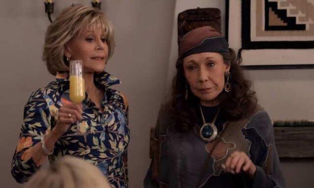 Reprodução de 'Grace and Frankie' (2015) / Netflix Cena de 'Grace and Frankie'.