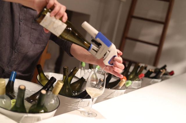 Alex Silva/Estadão Variedade. Carta do novo Clos Wine Bar reúne mais de 120 rótulos; maior oferta em taça do País