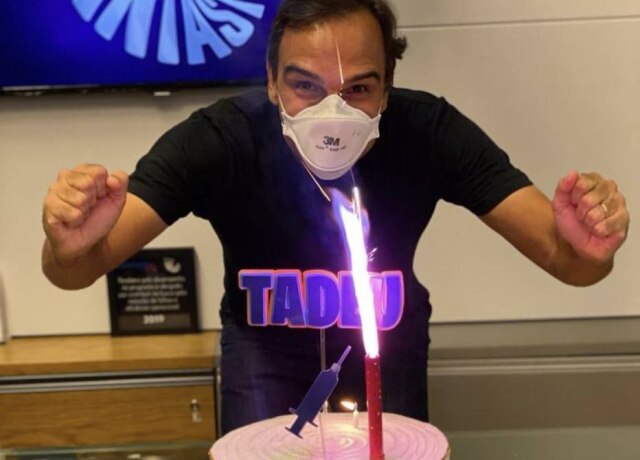 Instagram/@tadeuschmidt O apresentador do 'Fantástico', Tadeu Schmidt, que completou 47 anos