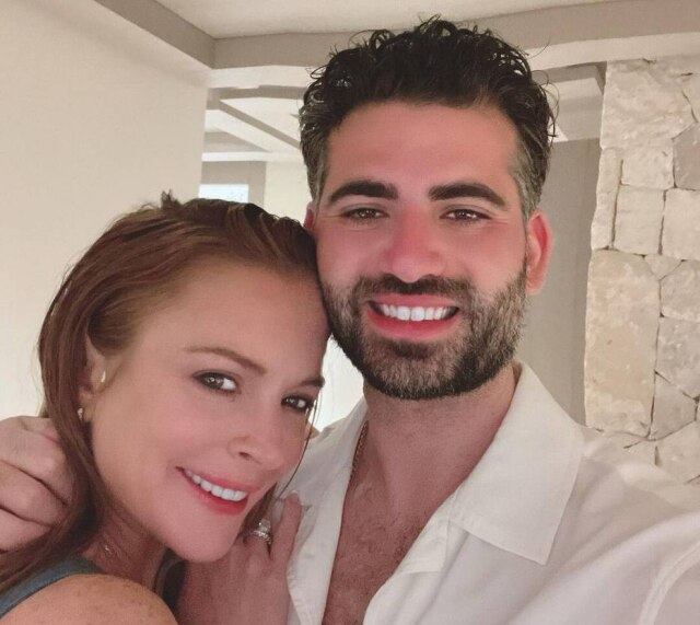 Instagram/@lindsaylohan Lindsay Lohan anunciou em suas redes sociais que se casou com Bader Shammas.