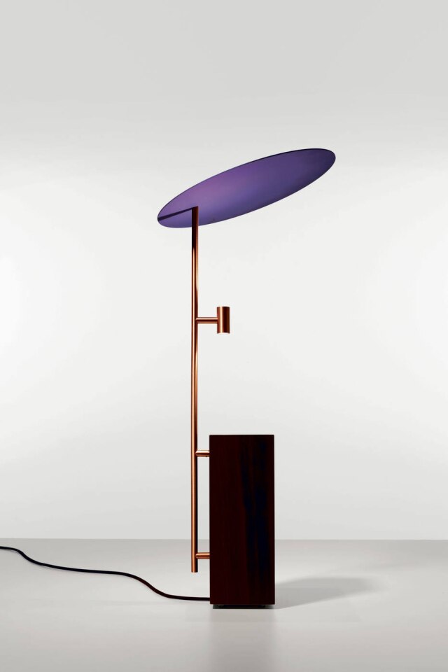 Divulgação Modelo LP de mesa, com rebatedor de nióbio colorido