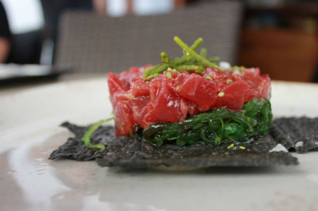 Patricia Ferraz|Estadão Inventivo. Tartare de atum com algas e molho japonê
