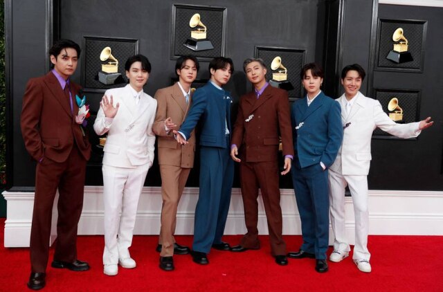 Maria Alejandra Cardona/Reuters BTS divulgou primeira parte da lista de faixas do álbum 'Proof'.