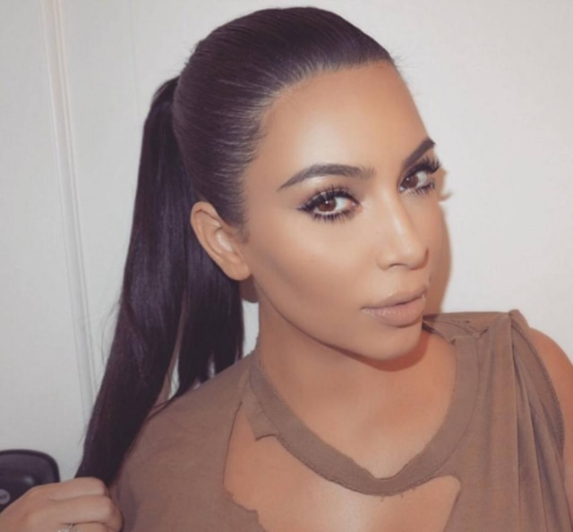 Reprodução/Instagram Pela segunda vez, a socialite realiza um leilão beneficiente em parceria com o eBay