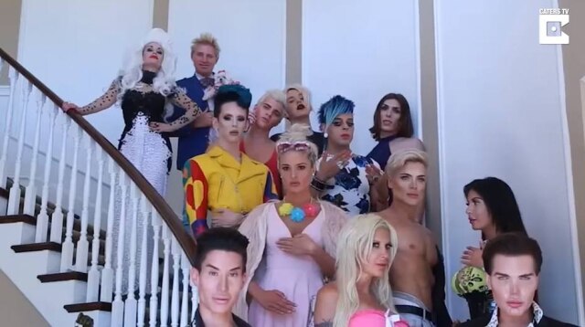 Youtube.com/CatersNewsAgency O reality 'Plastics of Hollywood' reúne as 12 pessoas mais 'plastificadas' do mundo.