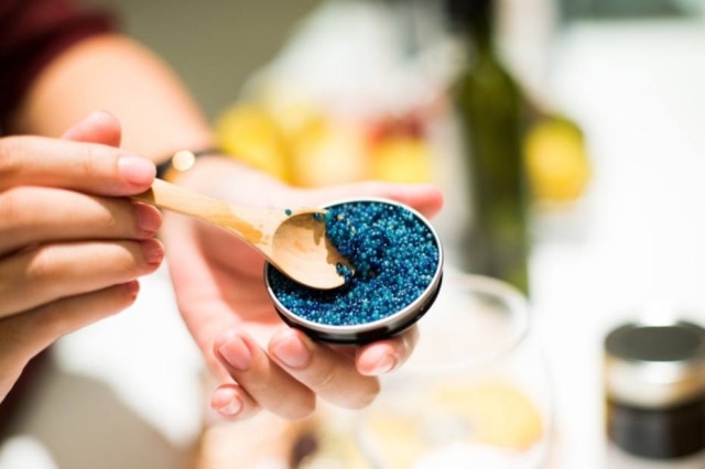 Tiago Queiroz|Estadão Caviar azul. Sabor suave, cor brilhante.