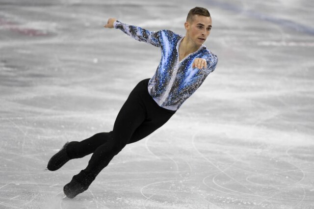 James Hill/The New York Times Adam Rippon usou um look criado pelo designer Braden Overett