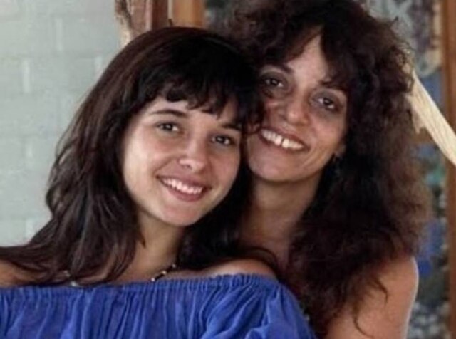 Instagram/@gloriafperez Gloria Perez e a filha Daniella, assassinada em dezembro de 1992.
