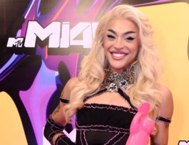 Rodrigo Trevisan A cantora Pabllo Vittar, destaque no 'MTV Miaw' 2021
