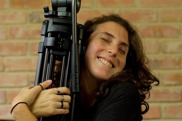 Reprodução/Facebook Aos 25 anos, Julia Tolezano, a Jout Jout, é um fenômeno do Youtube