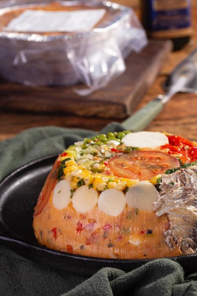 Luna Garcia Cuscuz paulista, com sardinha, da Gil Gondim Gastronomia.