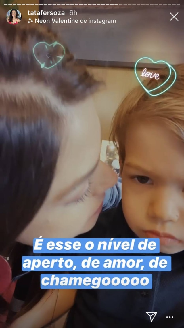 Instagram/@tatafersoza Thais Fersoza e o filho Teodoro