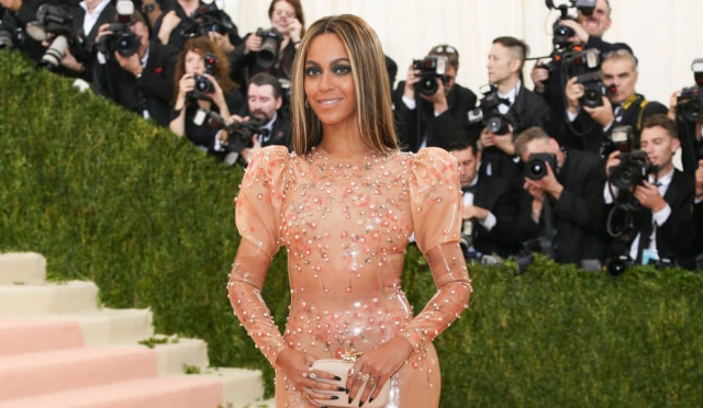 Damon Winter/The New York Times Beyoncé lança linha de roupas para o Natal.