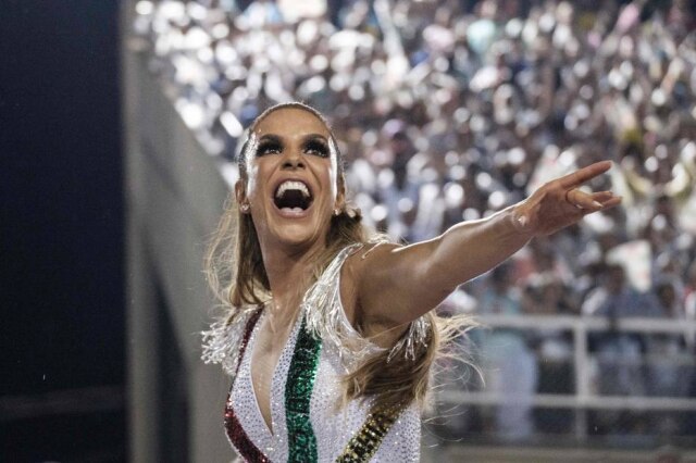 AFP/Yasuyoshi Chiba Ivete já havia sido eleita, em enquete feita pela Billboard norte-americana, rainha do Carnaval.