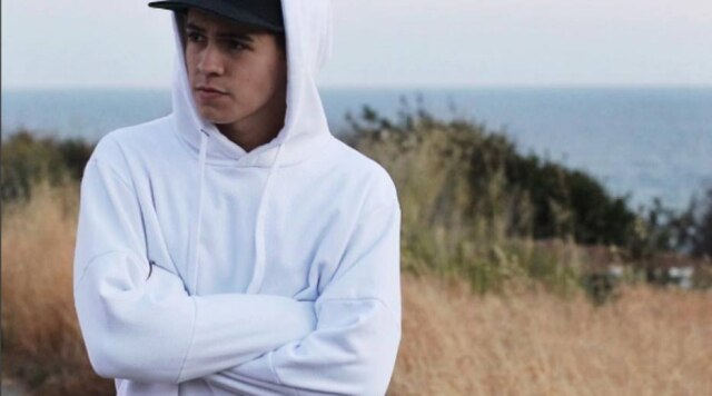 Instagram.com/biel Biel lança vídeo em que diz que vivia um personagem e anuncia novo nome artístico.
