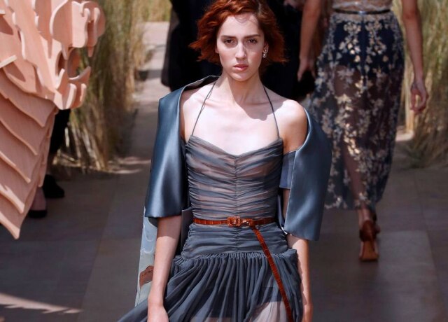 AFPPHOTO / FRANCOIS GUILLOT A norte-americana Teddy Quinlivan já participou de desfiles de alta-costura da Dior