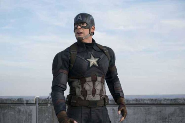 Divulgação/Disney Chris Evans deu parabéns ao Capitão América, personagem que interpreta nos cinemas, pelo seu aniversário de cem anos
