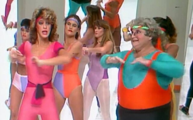 Reprodução de 'Viva o Gordo' (1984) / Globo Claudia Raia e Jô Soares em cena de 'Viva o Gordo'