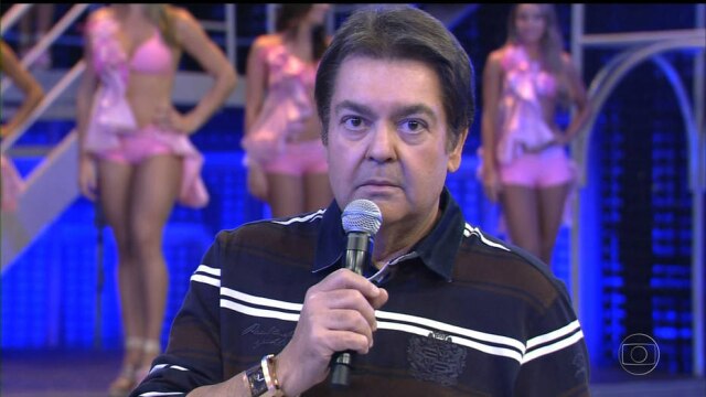 Reprodução/TV Globo Faustão lamenta morte de Russo.