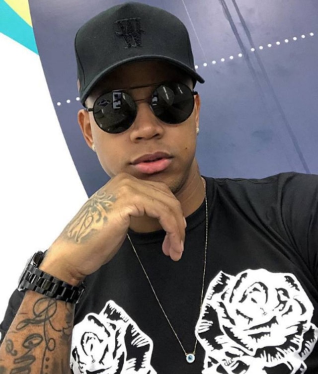 Instagram/@leosantana O cantor Léo Santana fez vídeo em que se desculpou por bater boca com fã durante show realizado no último sábado, 13