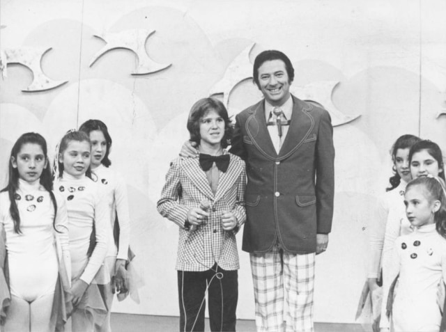 Arquivo / Estadão O apresentador Raul Gil em seu programa, em 1976.