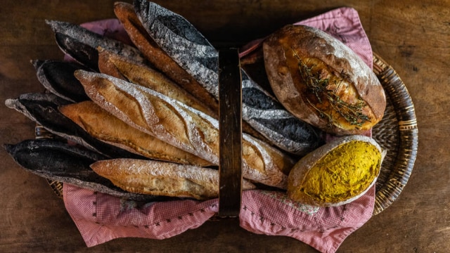 No Tatuapé, a Marie Marie Bakery assa bons pães e folhados.
