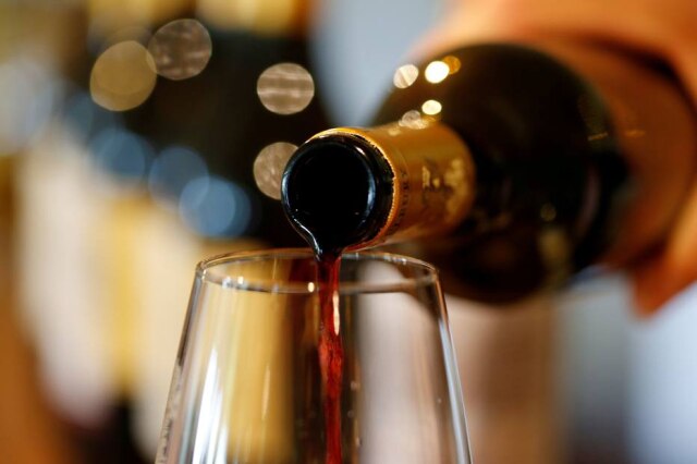 Regis Duvignau/Reuters Feira reúne 320 marcas de vinho, de 15 países .
