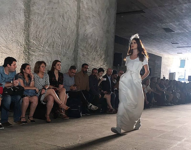 Maria Rita Alonso/Estadão A peça hit da coleção é um vestido de noiva, desfilado por Diane Conterato, que estará a venda por R$299,99