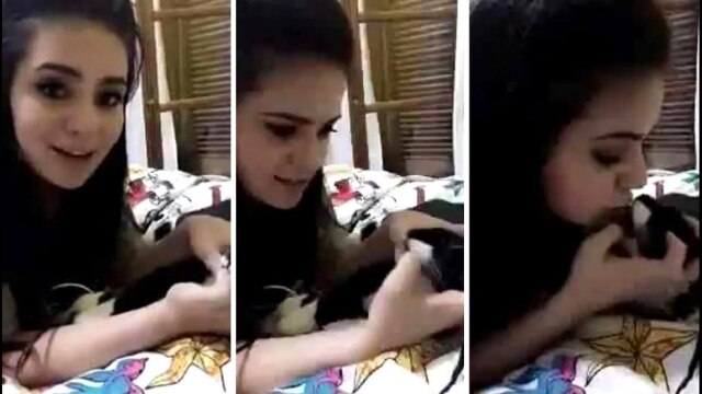 Reprodução No mês passado, youtuber gerou revolta ao cuspir na boca de seu gato.