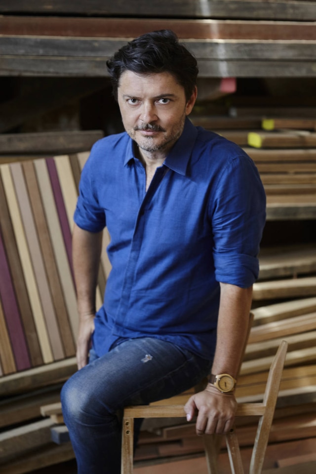 VITOR AFFARO O designer Paulo Alves