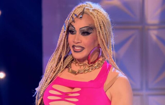 Reprodução de 'RuPaul's Drag Race'/World of Wonder Productions Drag queen Phi Phi Ohara em participação no reality show 'RuPaul's Drag Race'