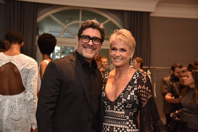 Christina Rufatto / Estadão Xuxa e Junno Andrade.