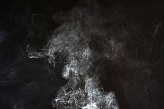 Pixabay Fumaça do tabaco orgânico é tão prejudicial quanto a do produzido em filtro.