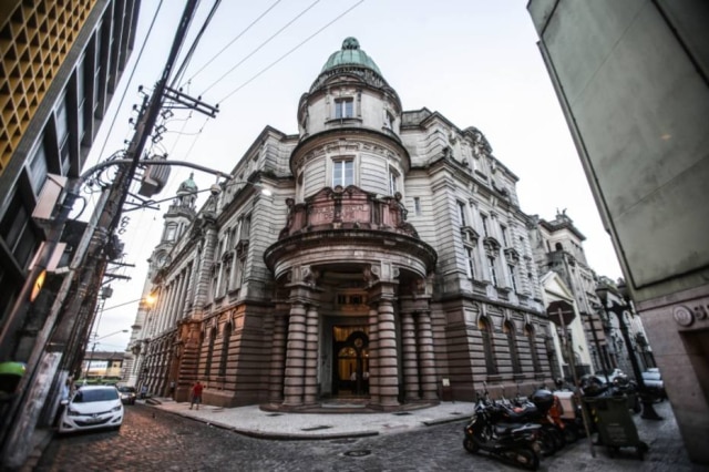 Gabriela Biló|Estadão Prédio da Bolsa Oficial do Café, inaugurado em 1922, hoje abriga museu dedicado ao grão