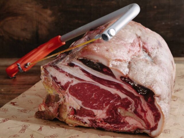 Roberto Seba|Estadão Carne maturada a seco (dry aged), processo que melhora textura e intensifica sabores