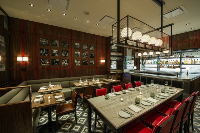 Restaurante DB Bistrô Moderne, do famoso chef Daniel Boulud, em Manhattan, Nova York. 