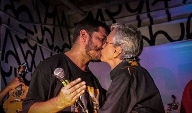 Webert da Cruz Caetano Veloso e Criolo durante show na capital paulista.