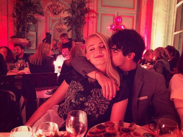 Instagram/@joejonas Joe Jonas e Sophie Turner estão noivos há mais de um ano.