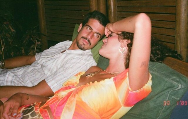 Instagram/ @brunamarquezine Bruna Marquezine comemora aniversário de Enzo Celulari