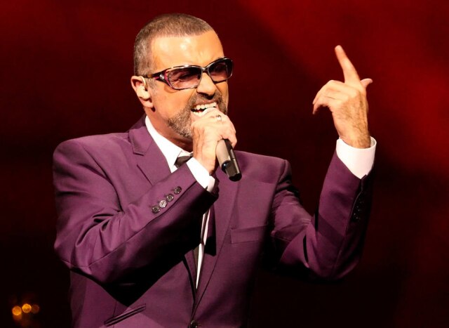 HEINZ-PETER BADER/ REUTERS O cantor durante a turnê Symphonica em Viena, em 2012