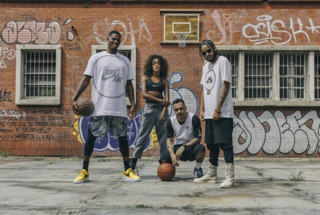 Camila Cornelsen/ Nike/ Divulgação Marcelo D2, Emicida, Pathy Dejesus e o jogador Shamel foram clicados para a Nike em uma campanha inspirada no basquete