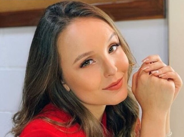 Larissa Manoela Tenta Falar Com Will Smith Mas Ator A Ignora E Internautas Debocham Emais Estadao